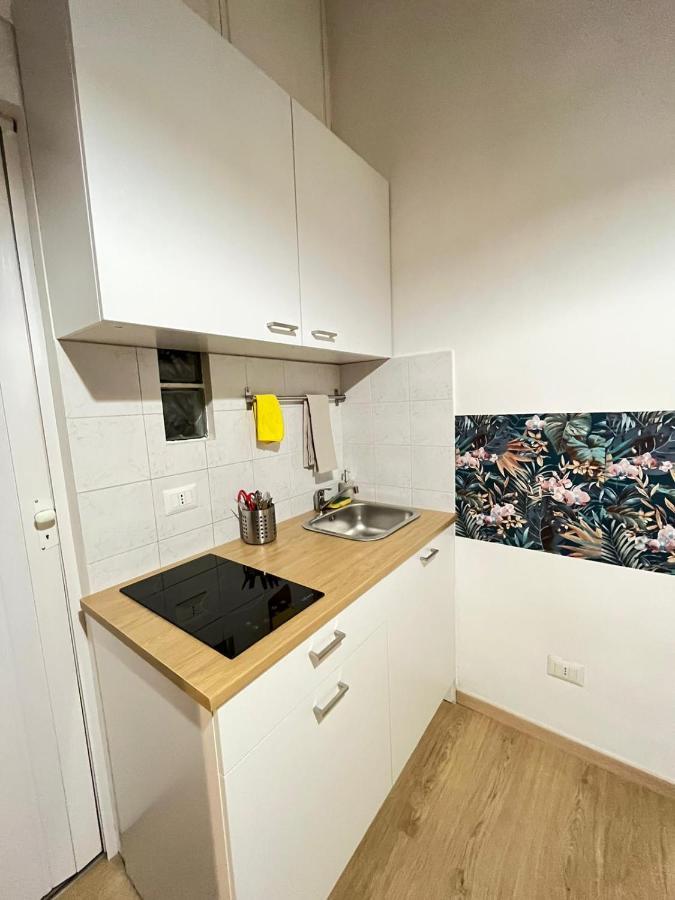 Appartamento Roma Loft Colosseo Esterno foto